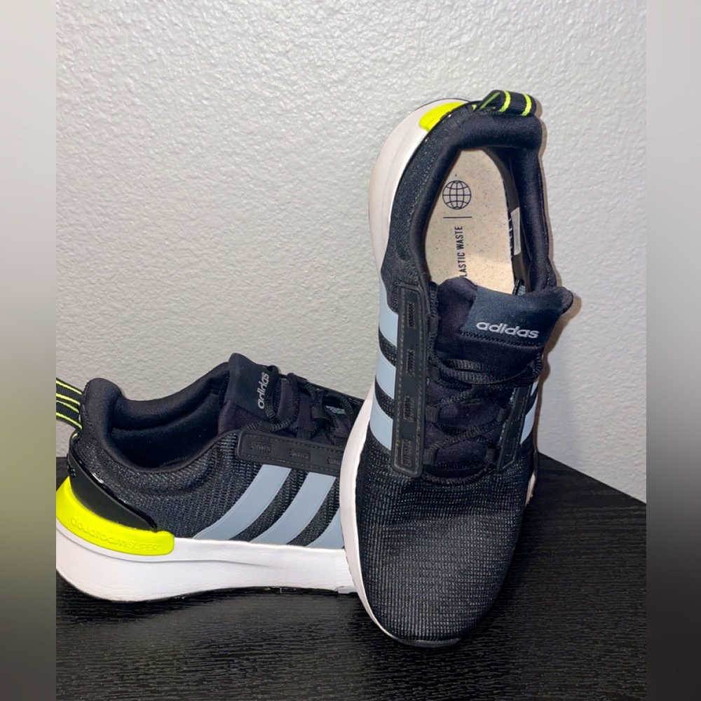 Adidas Cloudfoam Super size 11